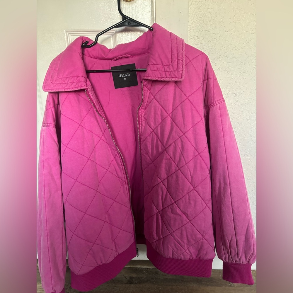 Women's Fuchsia Quilted Puffer Jacket
